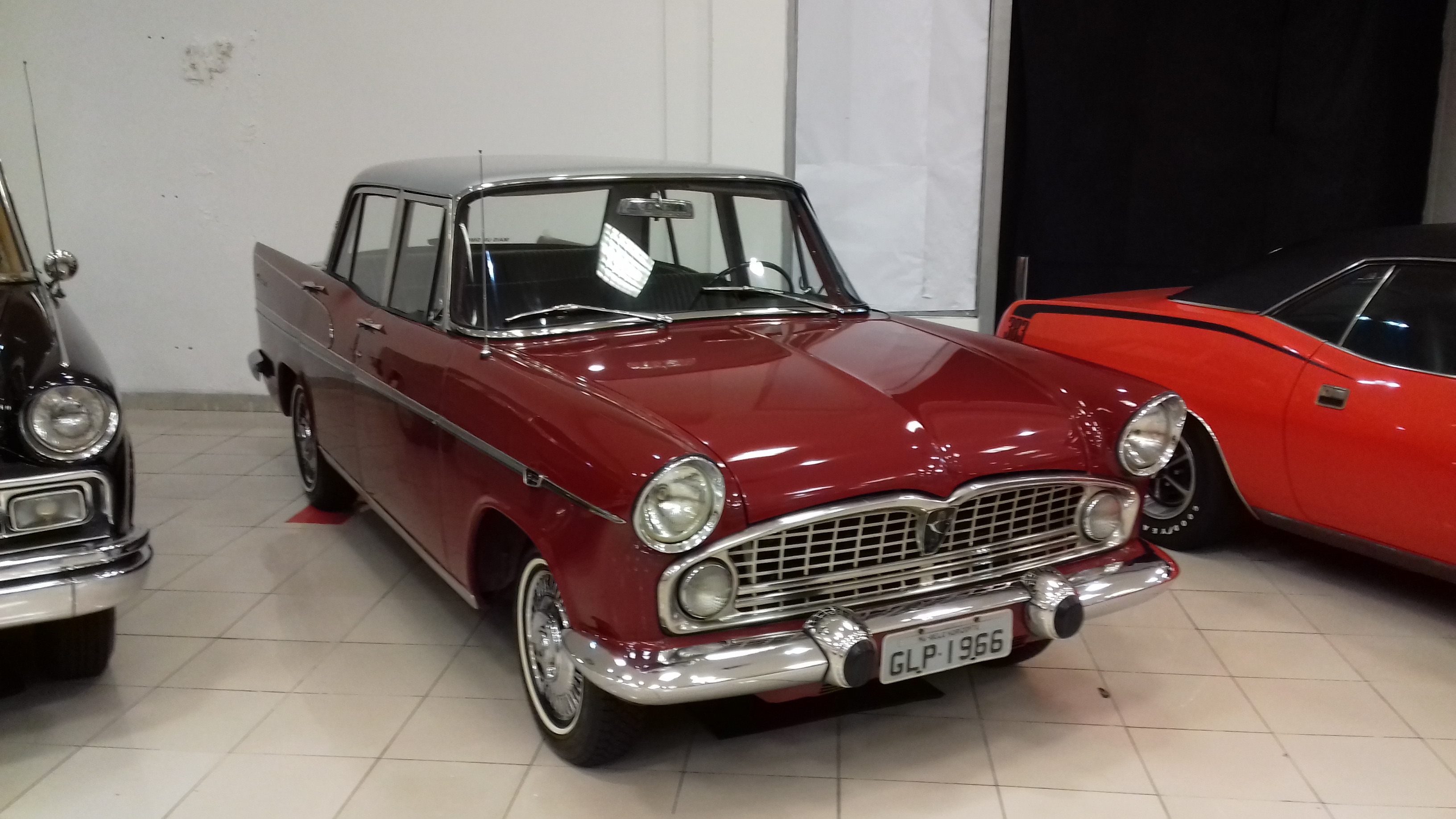 Simca Tufão.